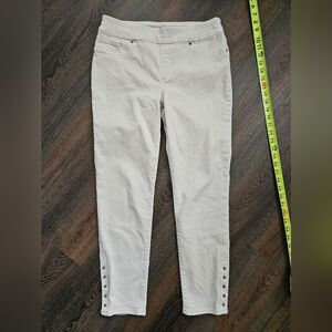 Chico's Jeggings Women’s 30x25.5 Ivory Pull On Ankle Button Detail Skinny GUC